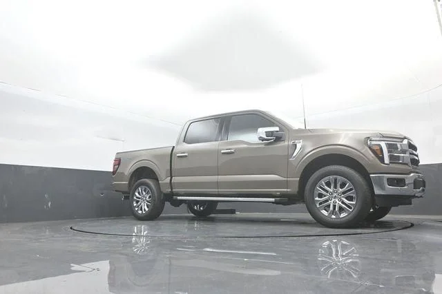 New 2026 Marsh Gray Ford Lariat® image 35