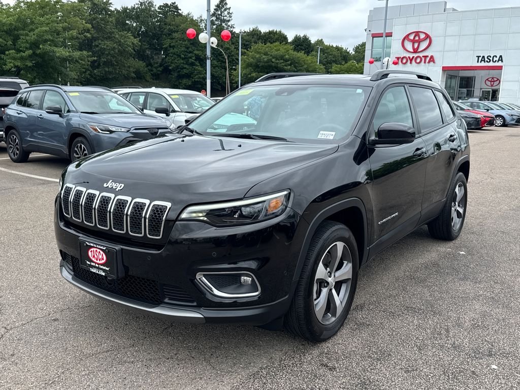 Used 2022 Black Jeep Limited image 3