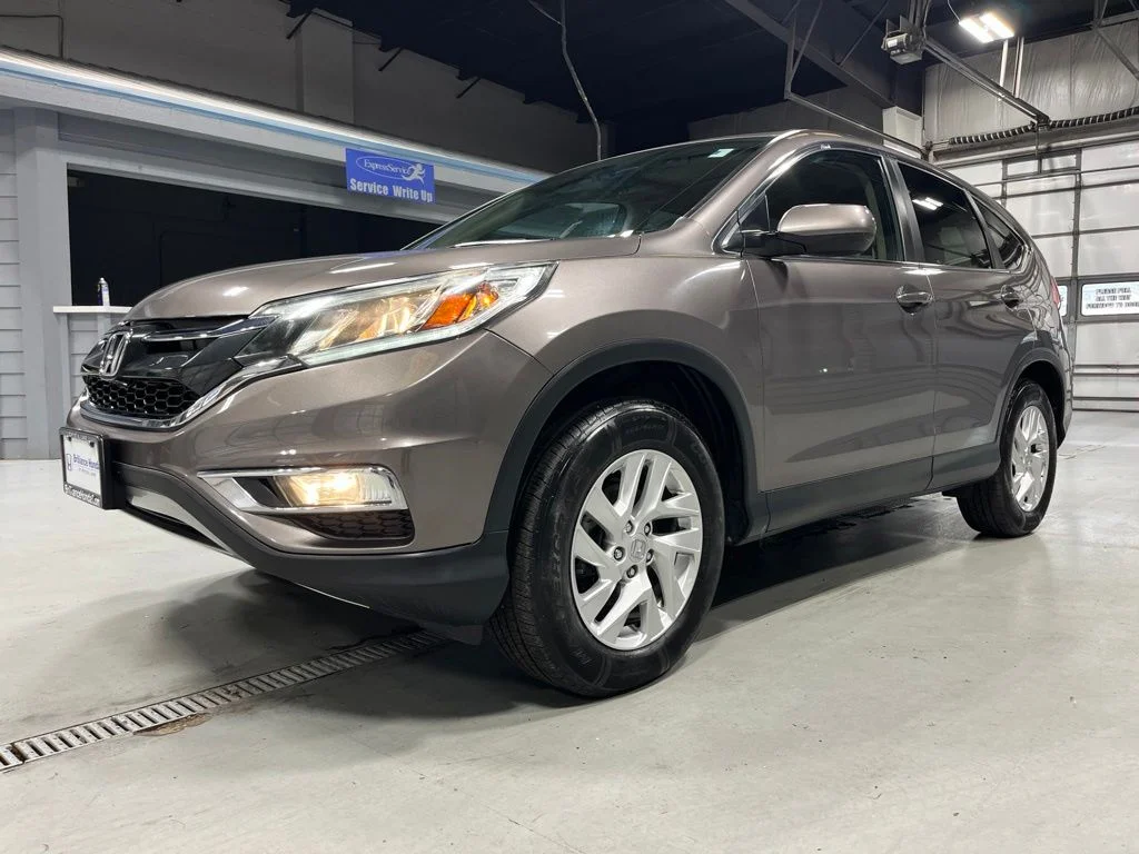 Used 2015 Urban Titanium Metallic Honda EX image 3