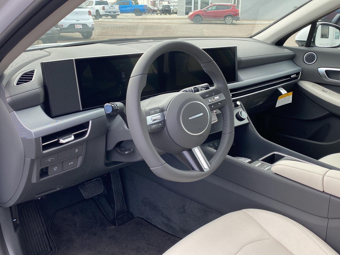 2026 Hyundai Sonata SEL - Photo 10