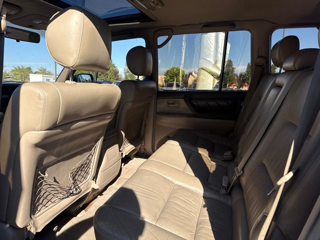 Used 2000 Black Toyota Base image 20