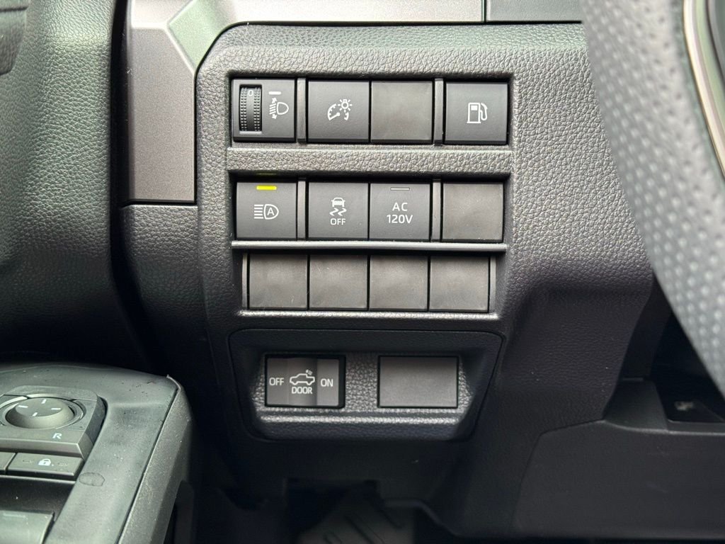 2025 Toyota Tacoma TRD Off Road - Photo 20