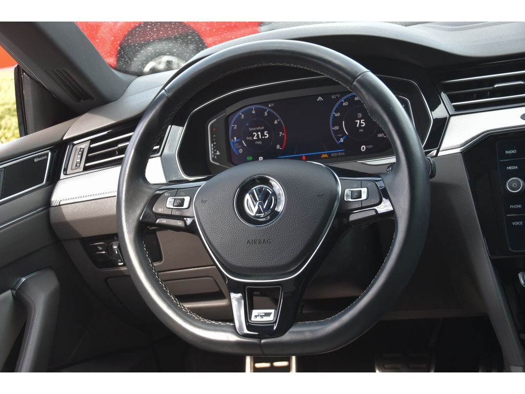 Used 2020 Deep Black Pearl Volkswagen SEL Premium R-Line image 16