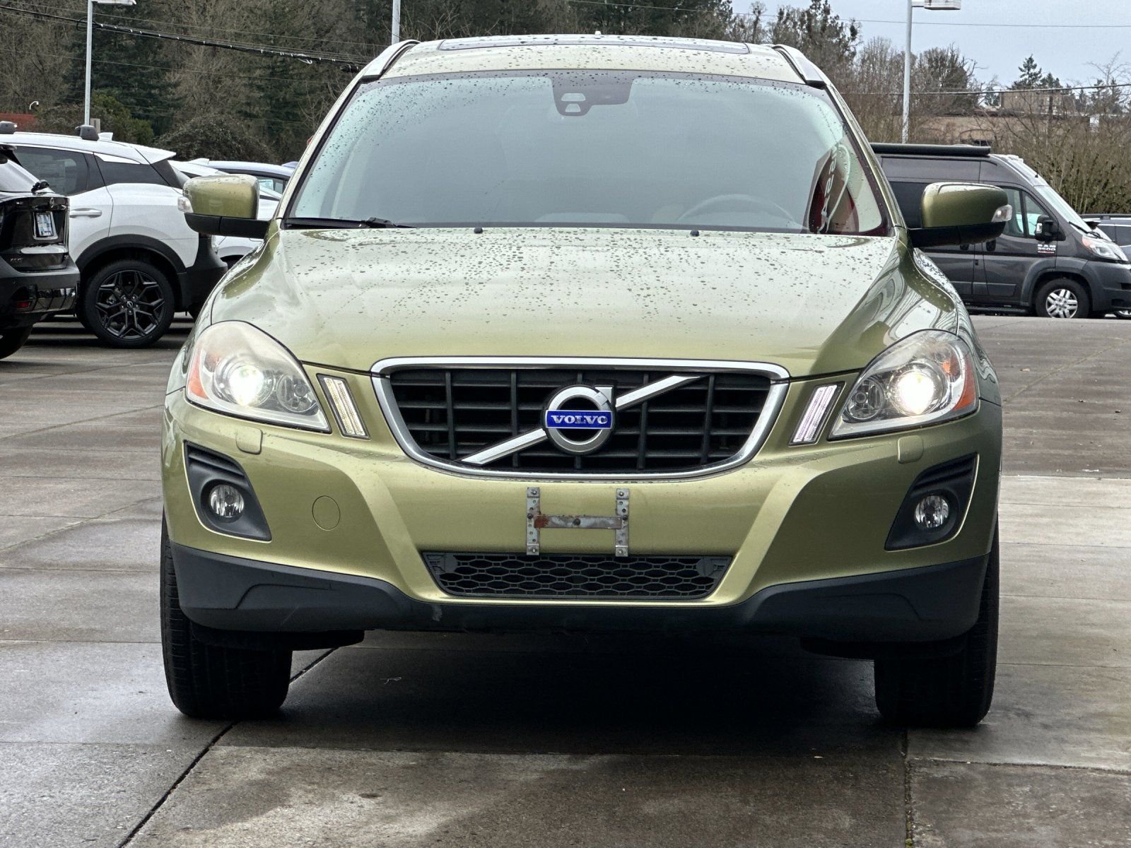 Used 2010 Lime Grass Green Volvo T6 image 8