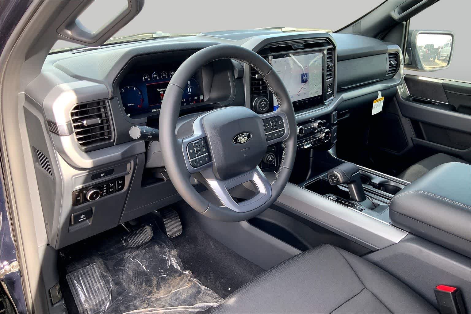 New 2026 Antimatter Blue Metallic Ford XLT image 8