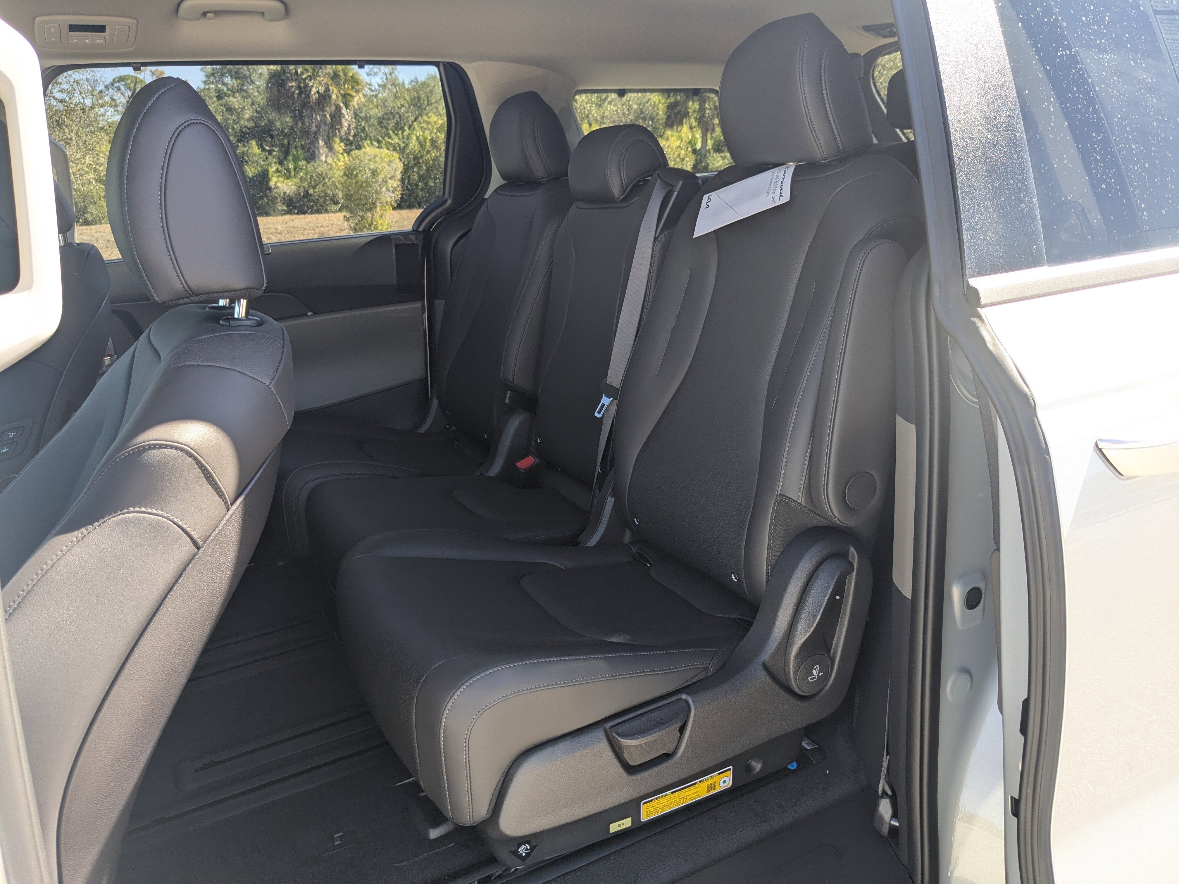 New 2026 Ivory Silver Kia EX image 18