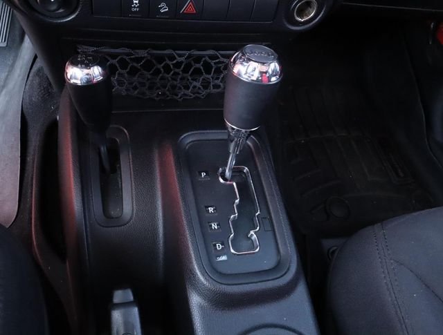 2015 Jeep Wrangler Unlimited Sport - Photo 11