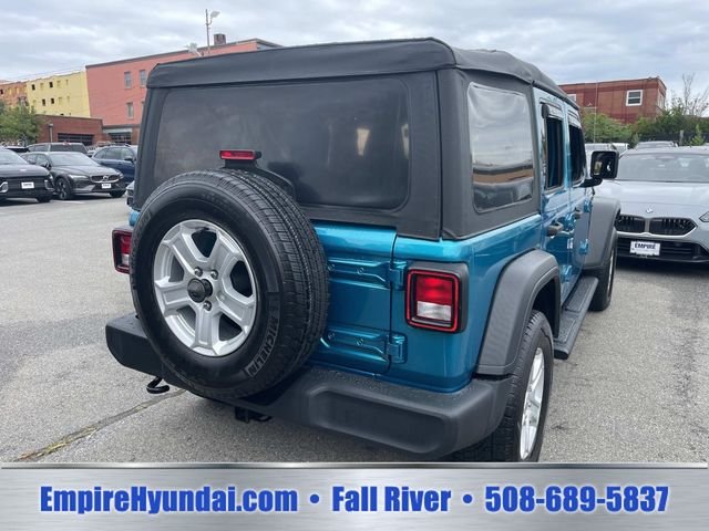 Used 2019 Bikini Pearlcoat Jeep Unlimited Sport S image 6
