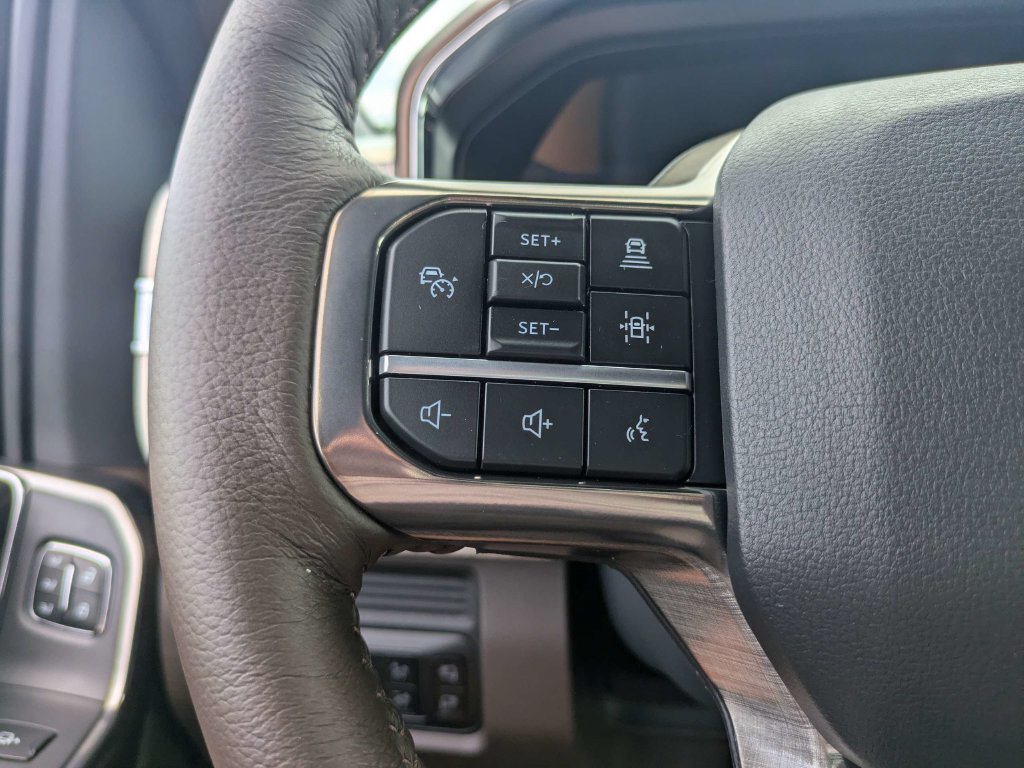 New 2026 Star White Metallic Tri-Coat Ford F-250® King Ranch® image 51