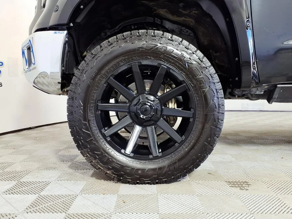 Used 2021 Midnight Black Toyota SR5 image 8