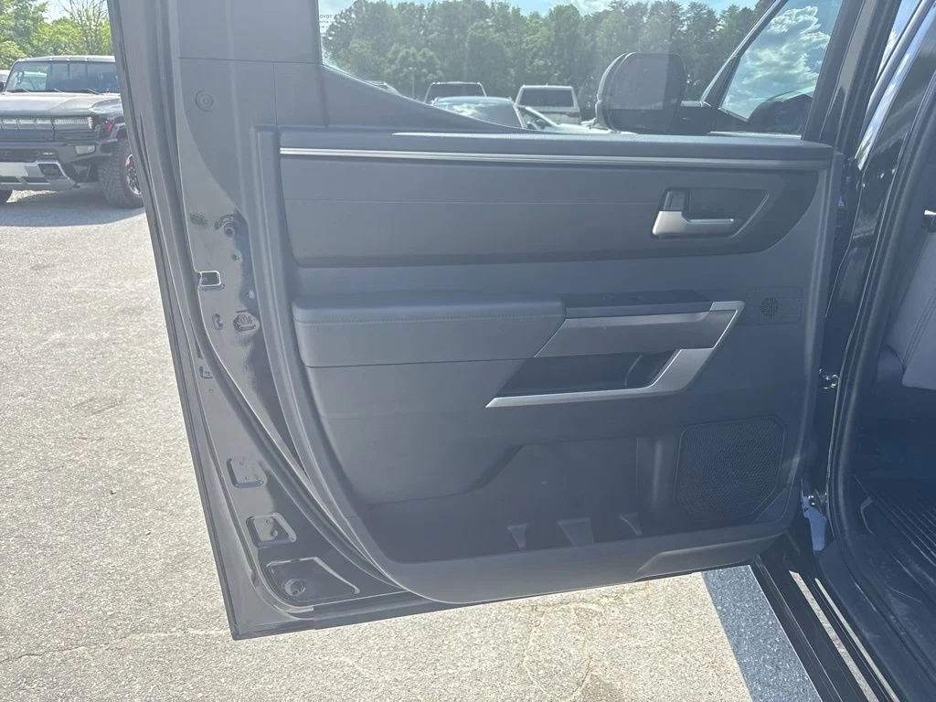 Used 2025 Black Toyota SR5 image 27