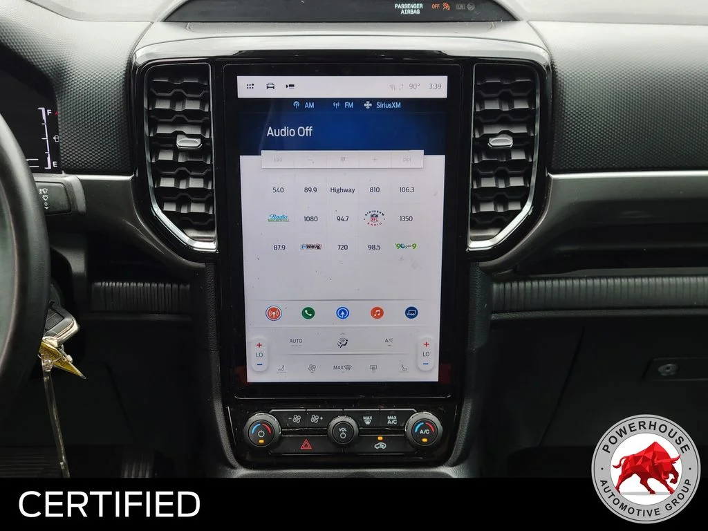 Used 2024 White Ford XLT image 19