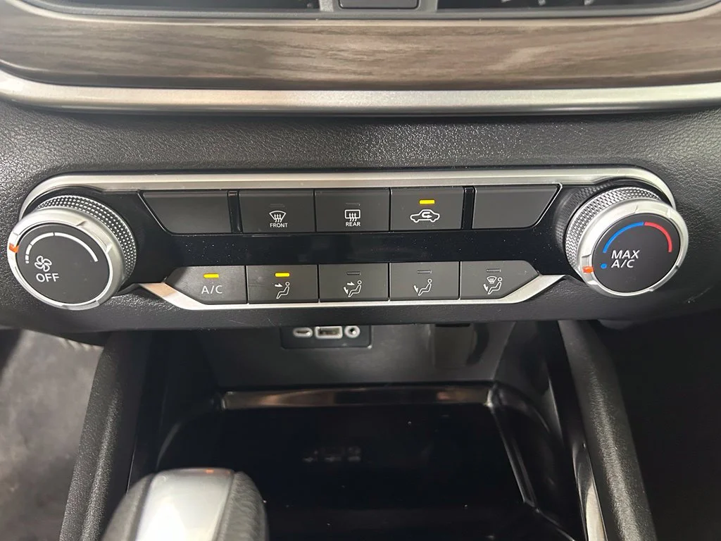 Used 2024 Gray Nissan 2.5 SV image 6