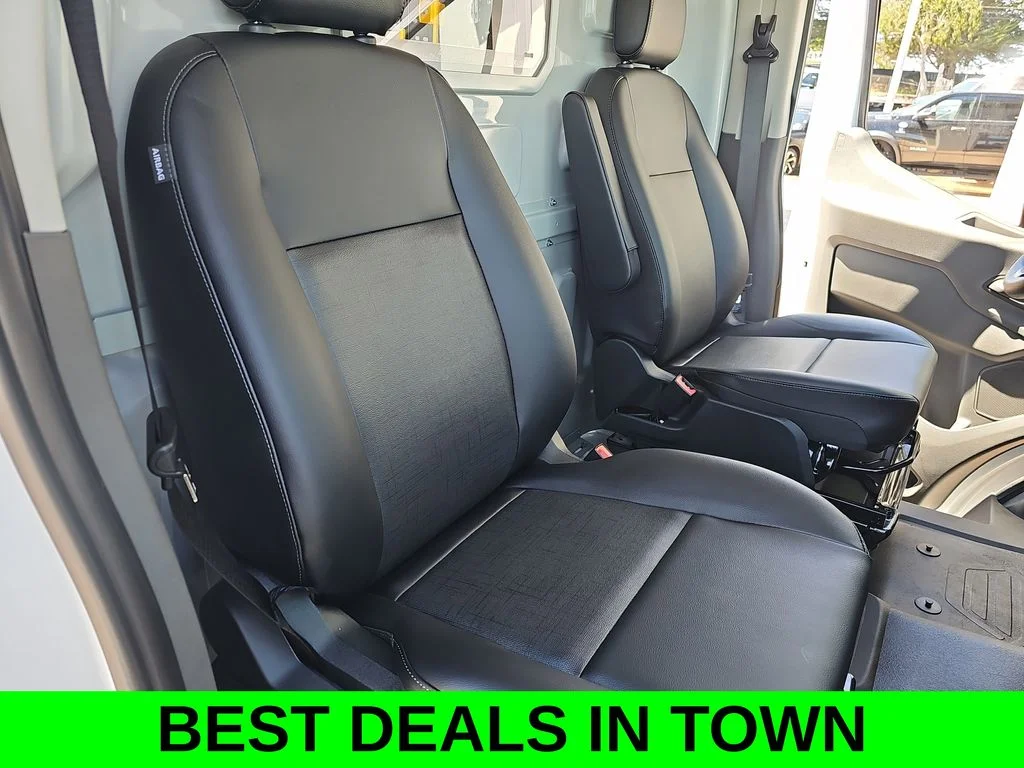New 2025 Oxford White Ford Cargo Van image 10