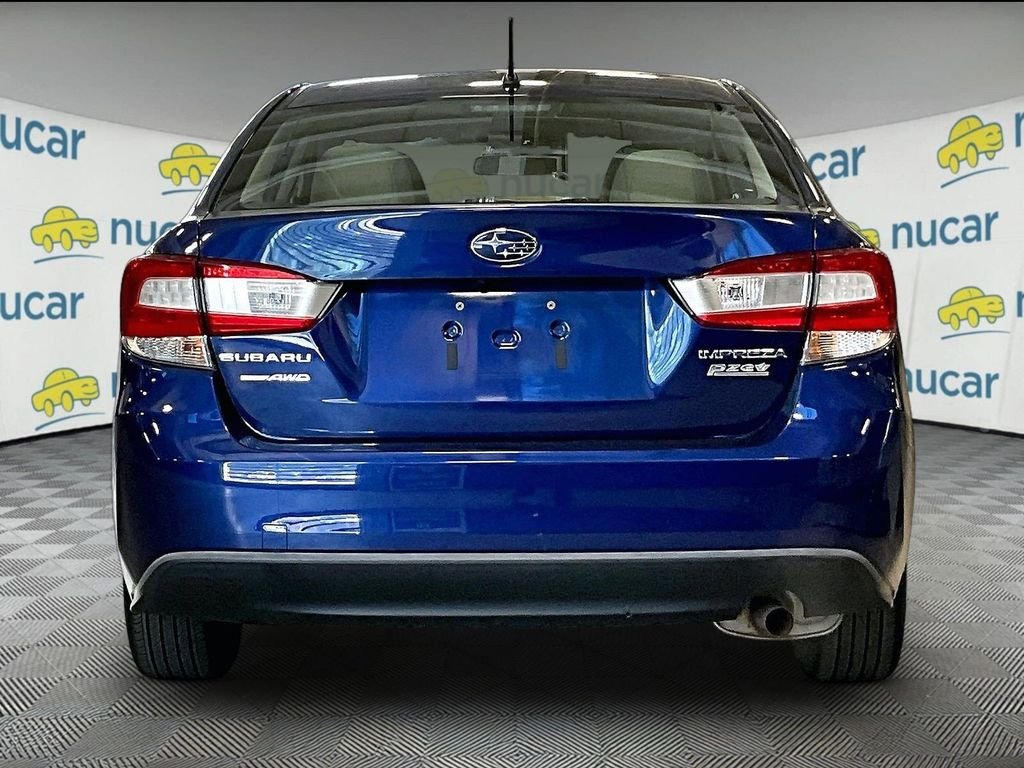 Used 2017 Blue Subaru 2.0i image 5