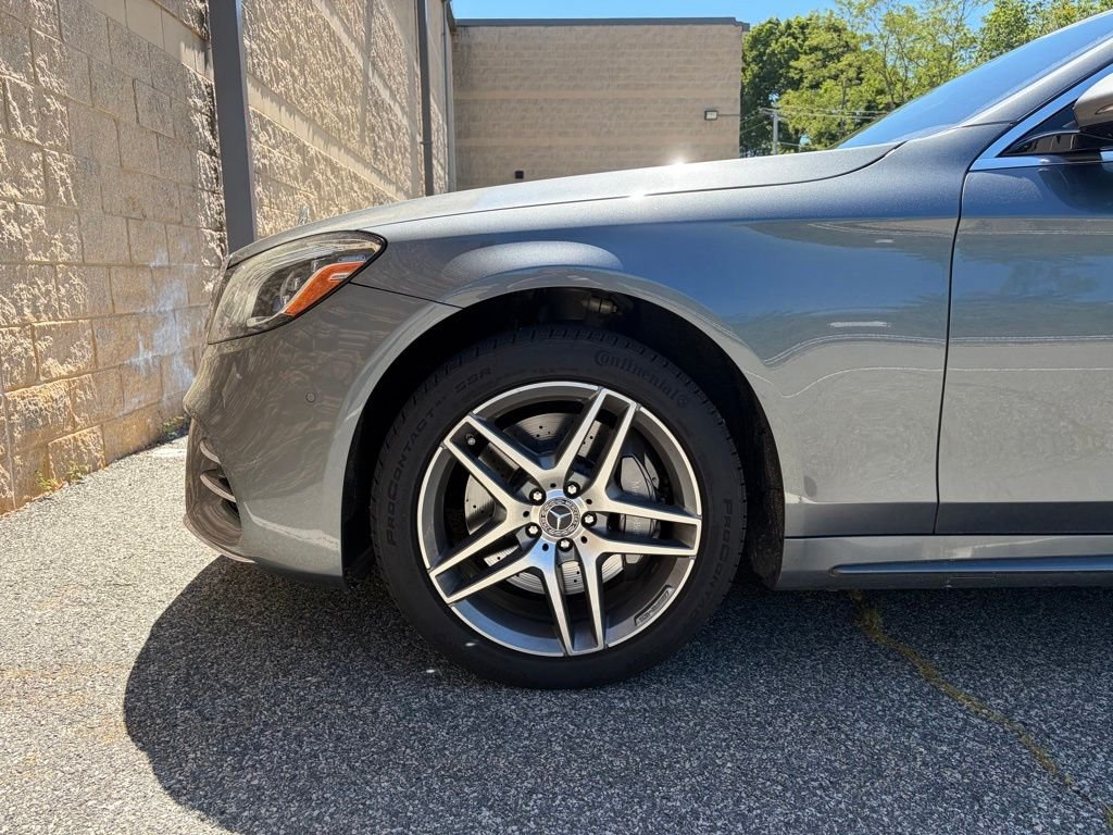 Used 2019 Gray Mercedes-Benz S 560 image 9