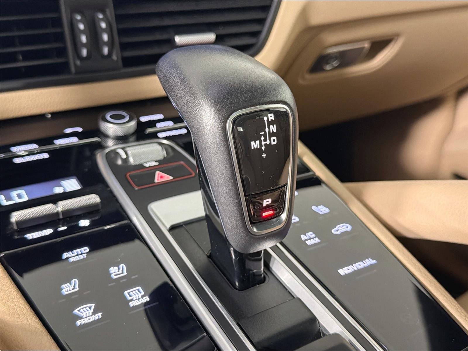Certified Used 2022 BLACK Porsche E-Hybrid Coupé Platinum Editi image 34
