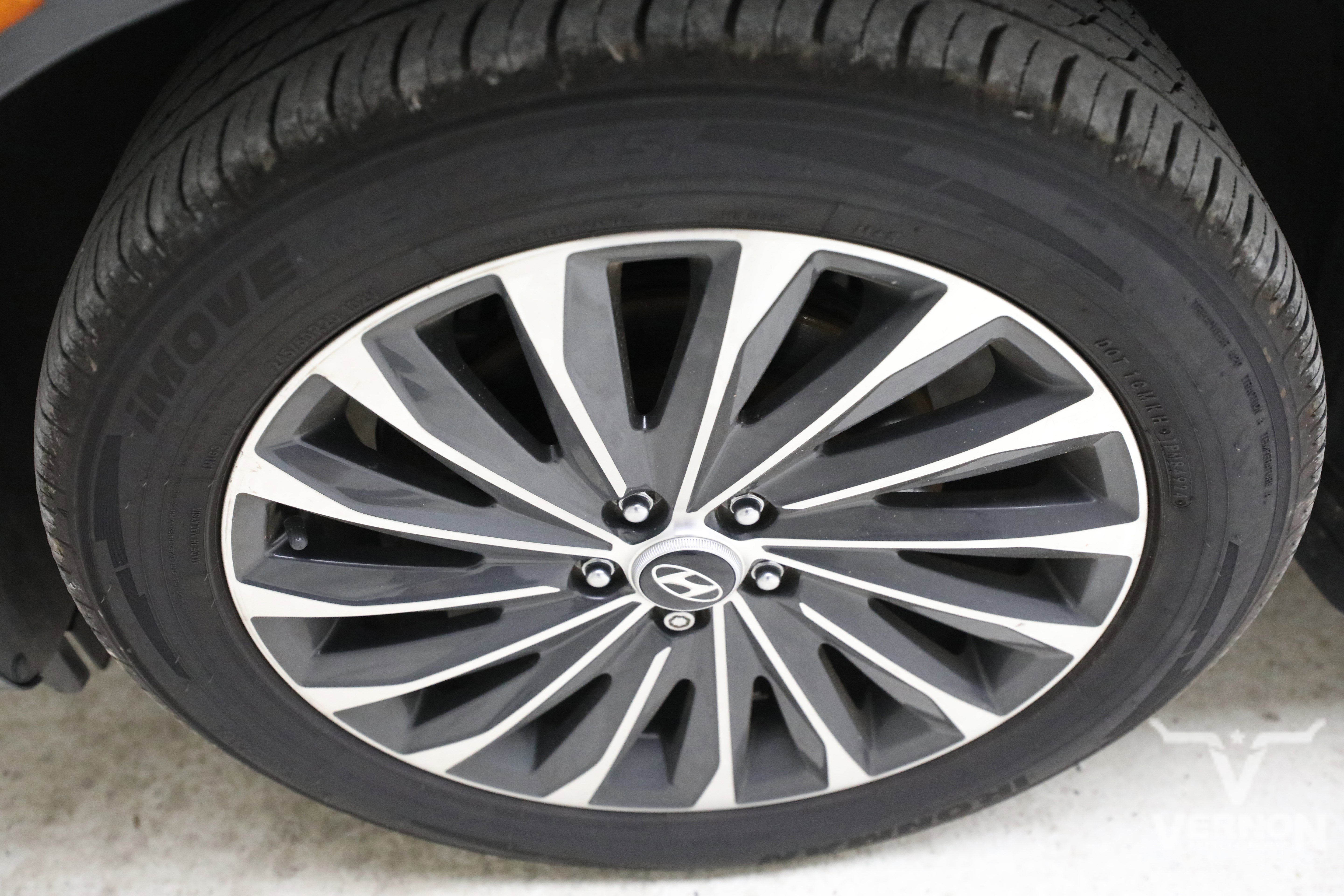 Used 2023 Steel Graphite Hyundai Y image 32
