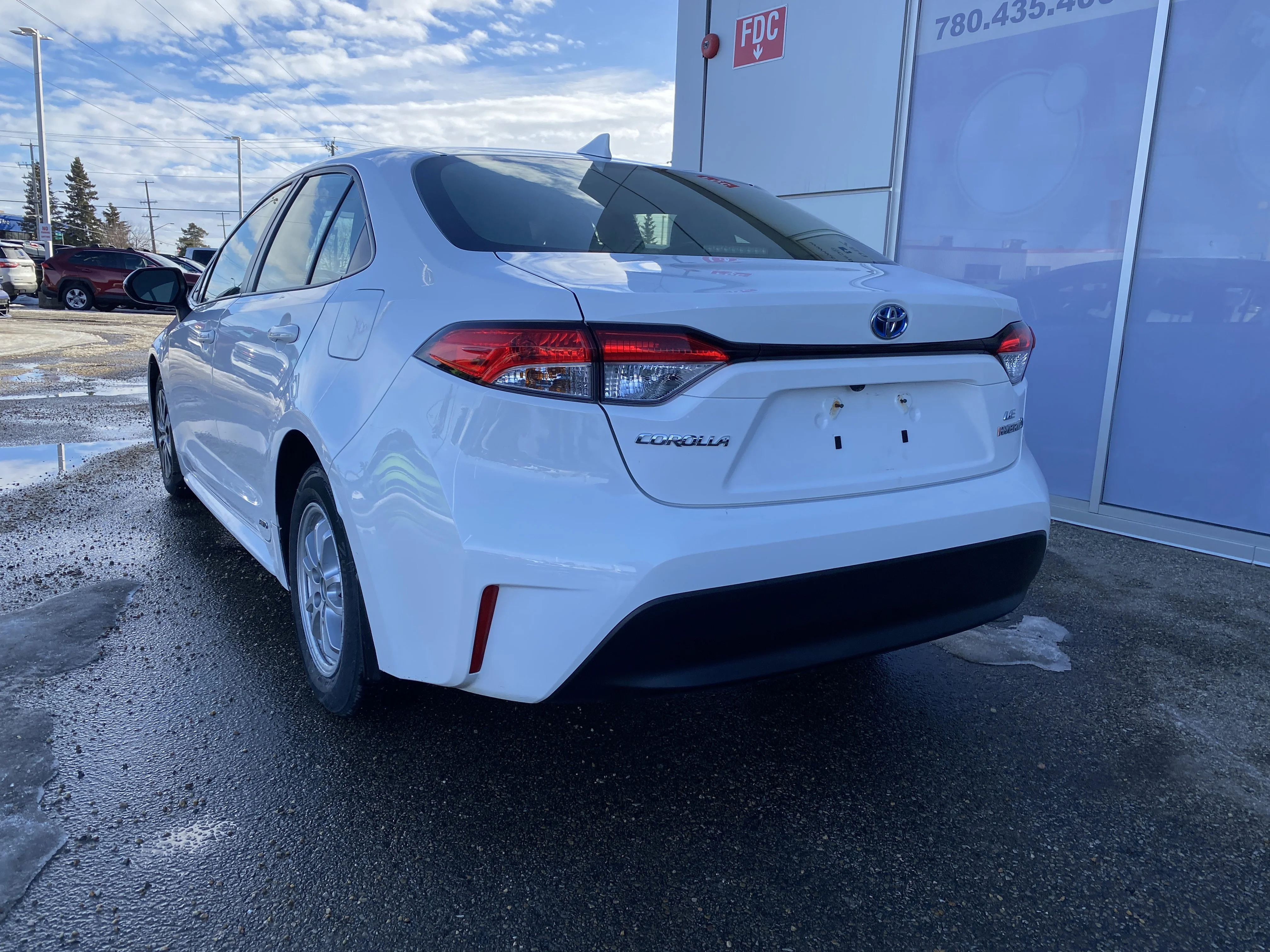 Used 2023 na Toyota Hybrid LE AWD * RADAR CRUISE * HEATED SEATS * HEATED STEERING * image 3