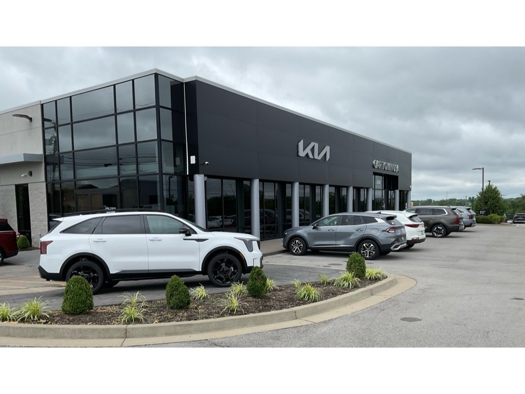 Used 2025 Aurora Black Pearl Kia EX image 35