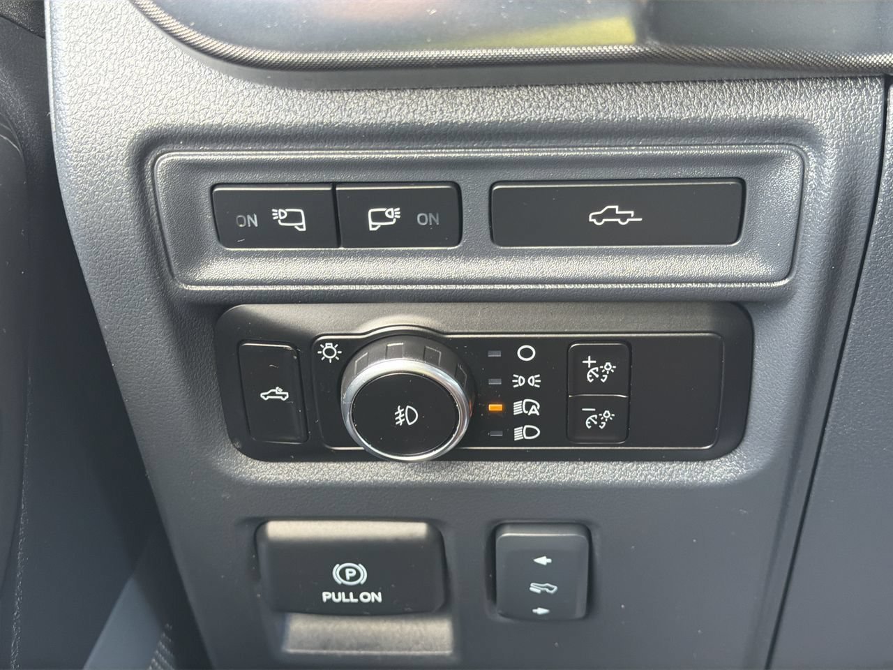 Used 2023 Avalanche Ford Tremor image 28