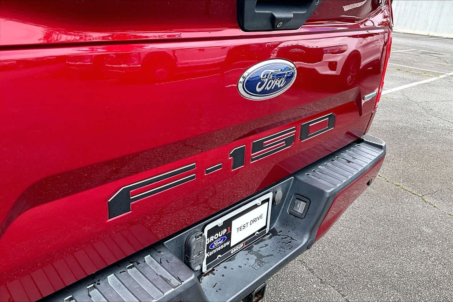 Used 2018 Ruby Red Metallic Tinted Clearcoat Ford XLT image 30