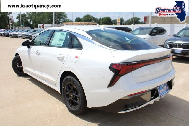 New 2026 White Kia LXS image 10