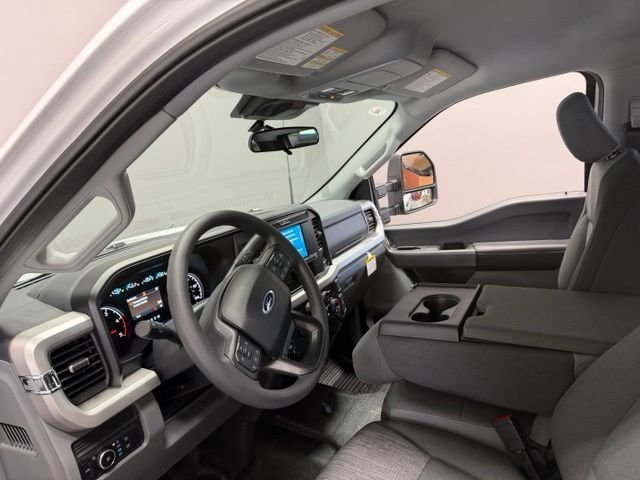 New 2026 Oxford White Ford F-250® XLT image 17