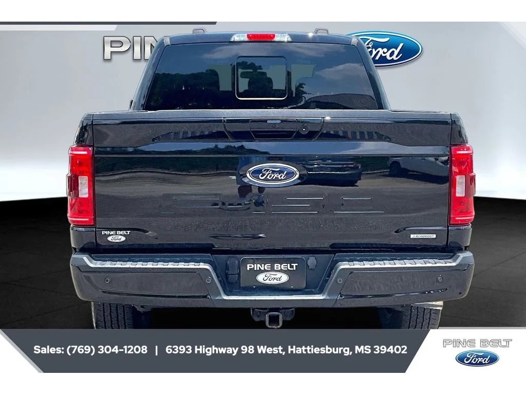 Certified Used 2023 Agate Black Metallic Ford XLT image 4