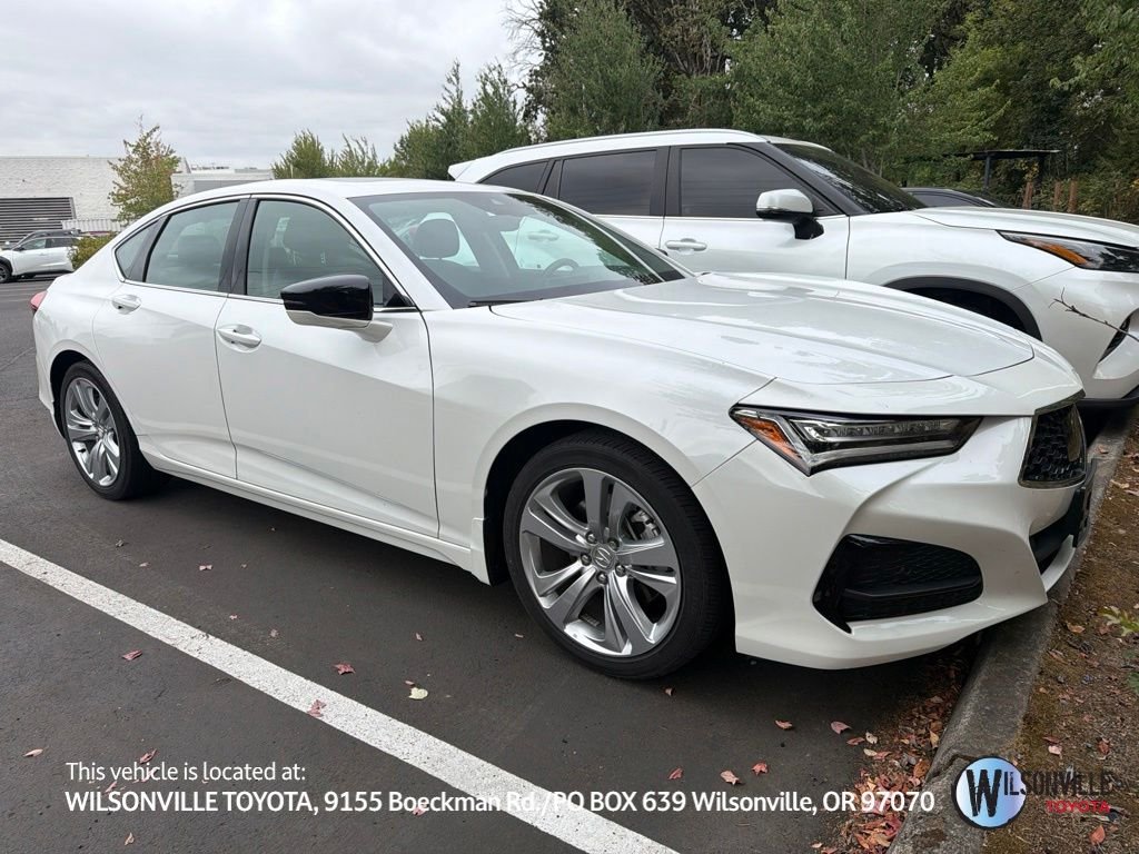 Used 2023  Acura Technology Package image 1