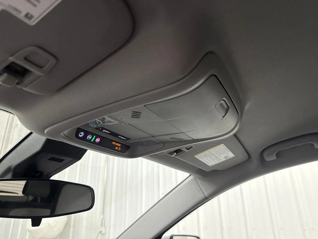 2023 Chevrolet Equinox LT - Photo 33