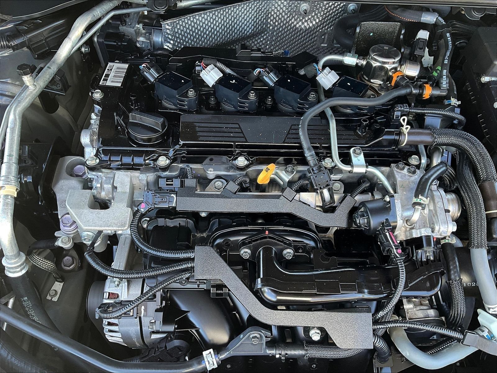 Used 2024  Toyota LE image 33