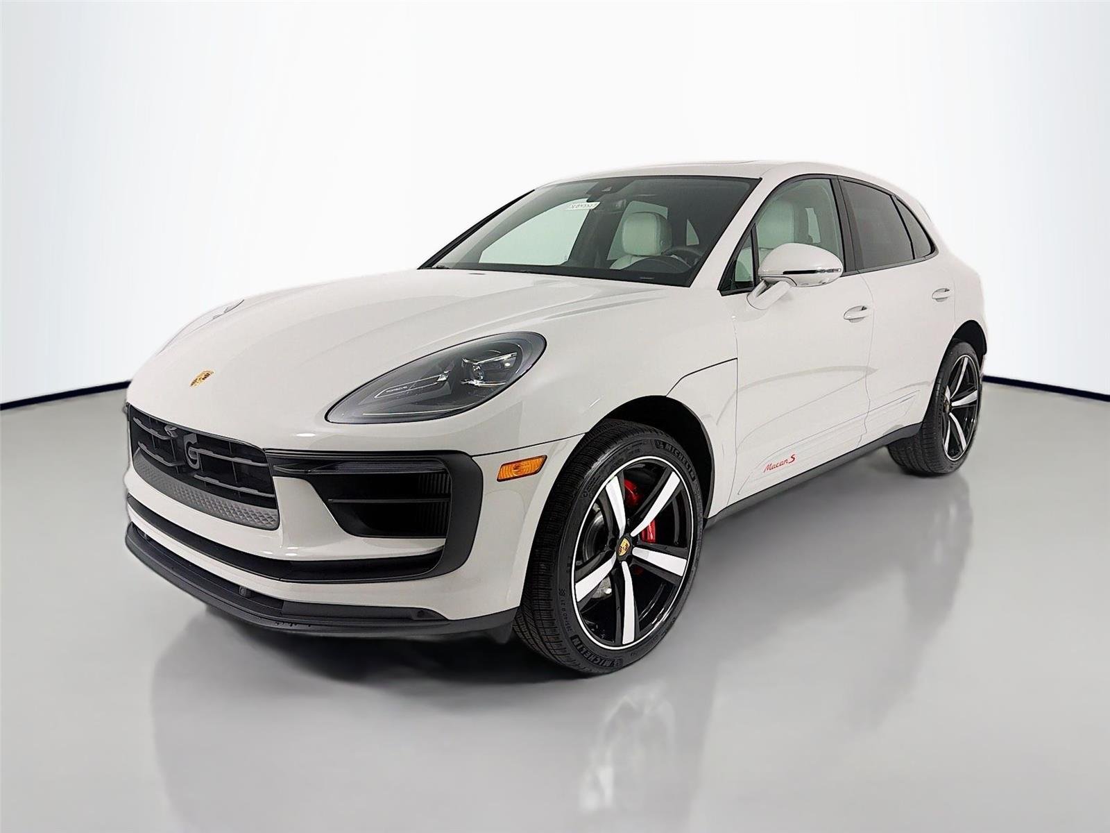 2025 Porsche Macan S