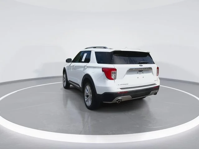 Used 2023 White Ford Platinum image 9