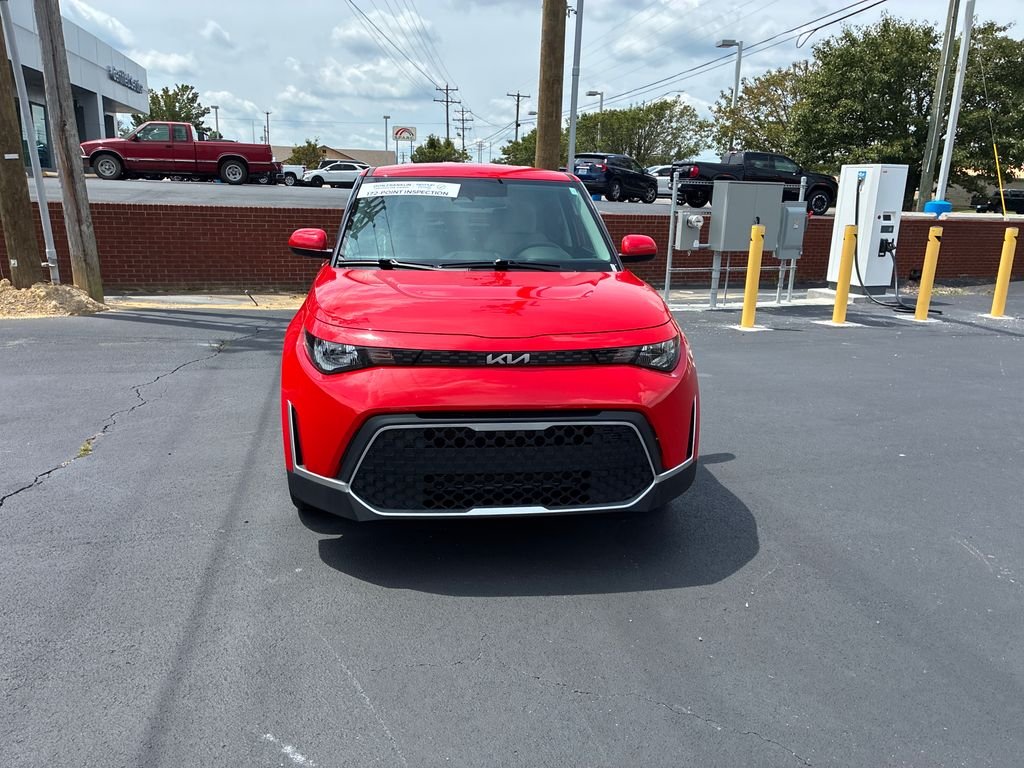 Used 2025 Red Kia LX image 8