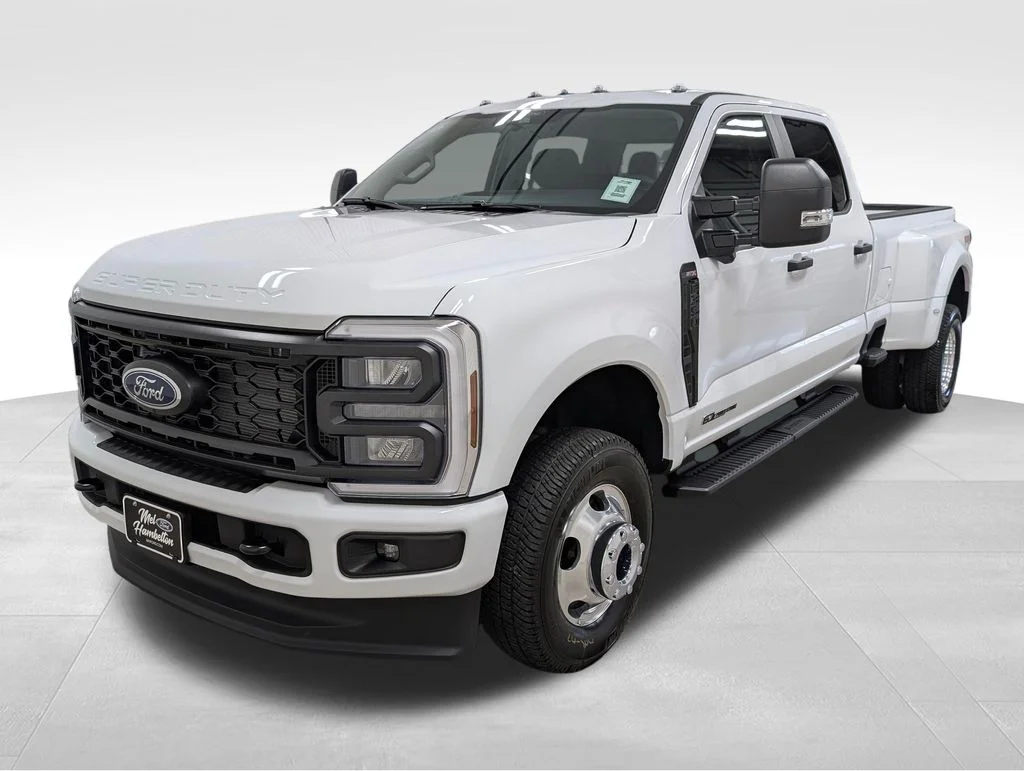 New 2026 Oxford White Ford F-350® XL image 20