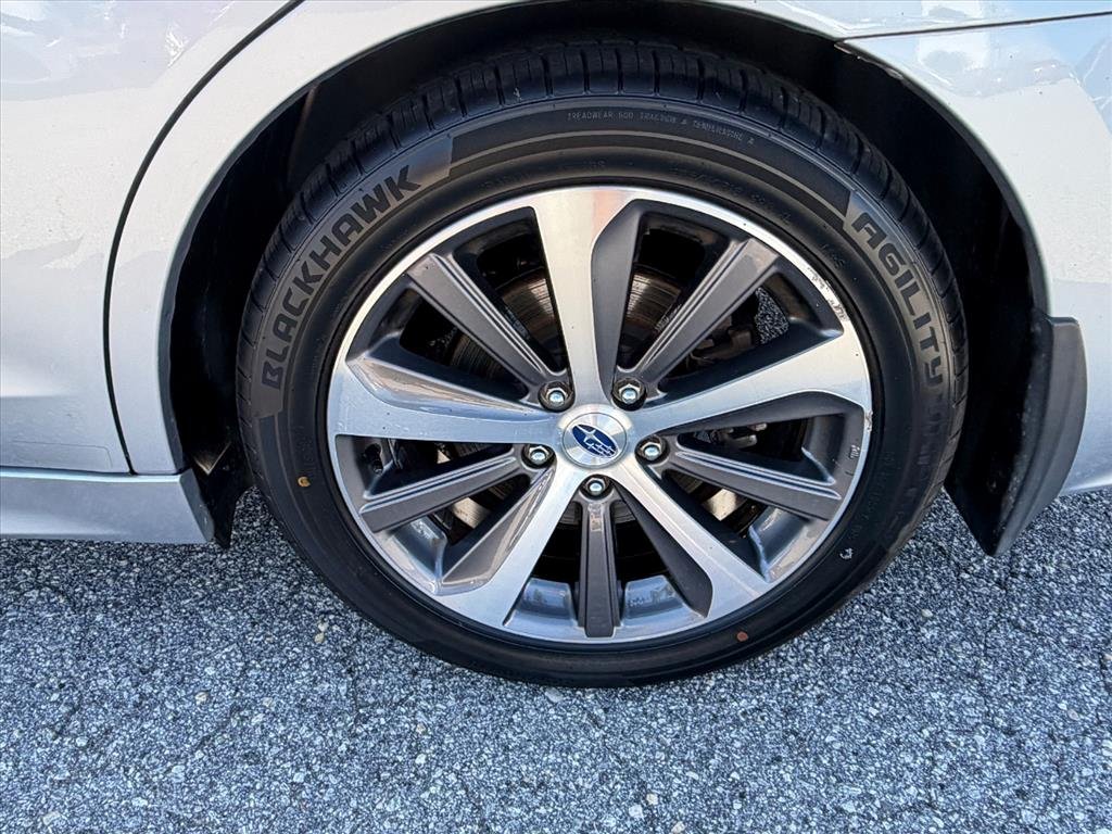 Used 2016 Ice Silver Metallic Subaru 3.6R Limited image 23