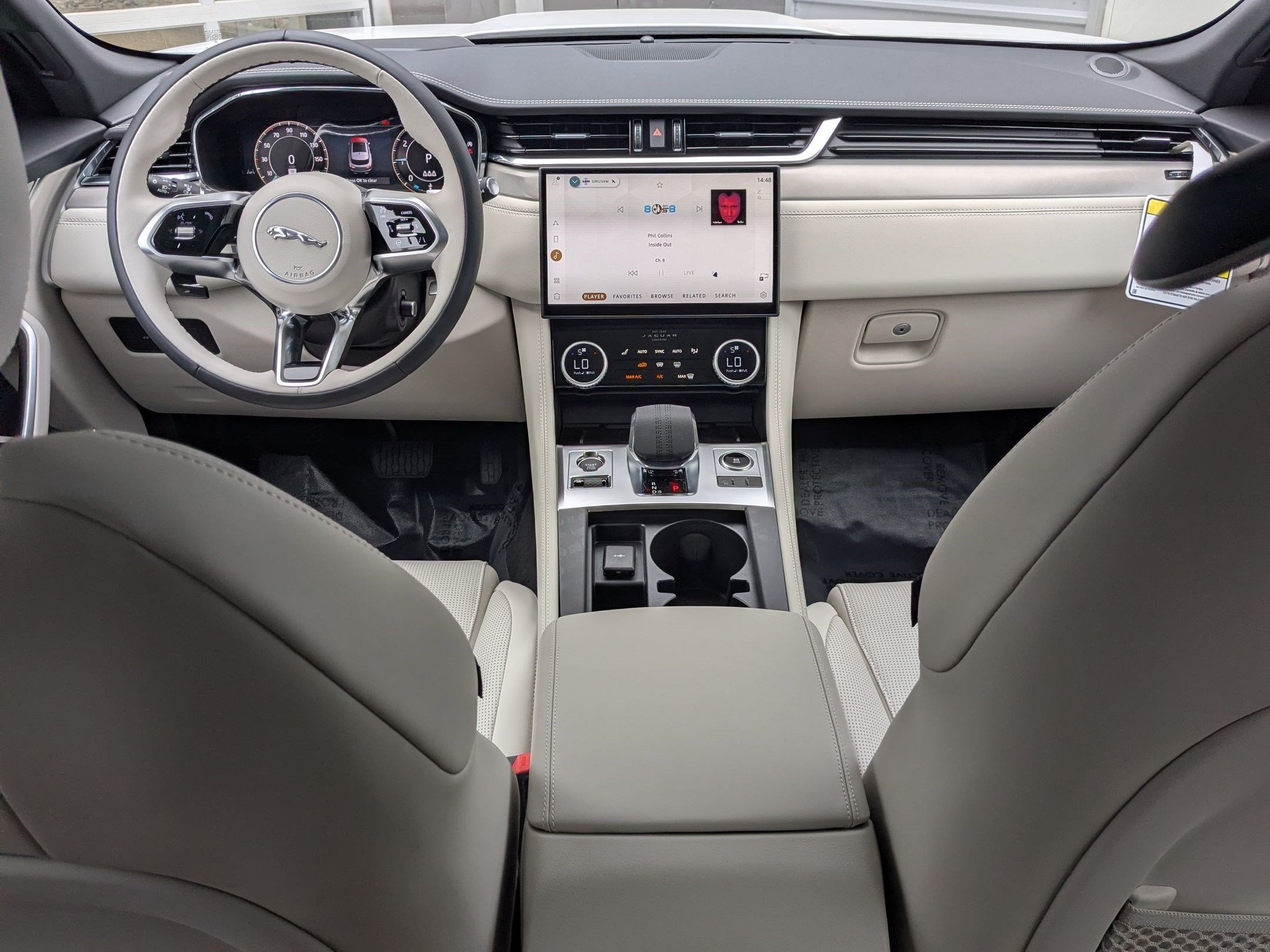 New 2026 Fuji White JAGUAR  P400 R-DYNAMIC S image 27