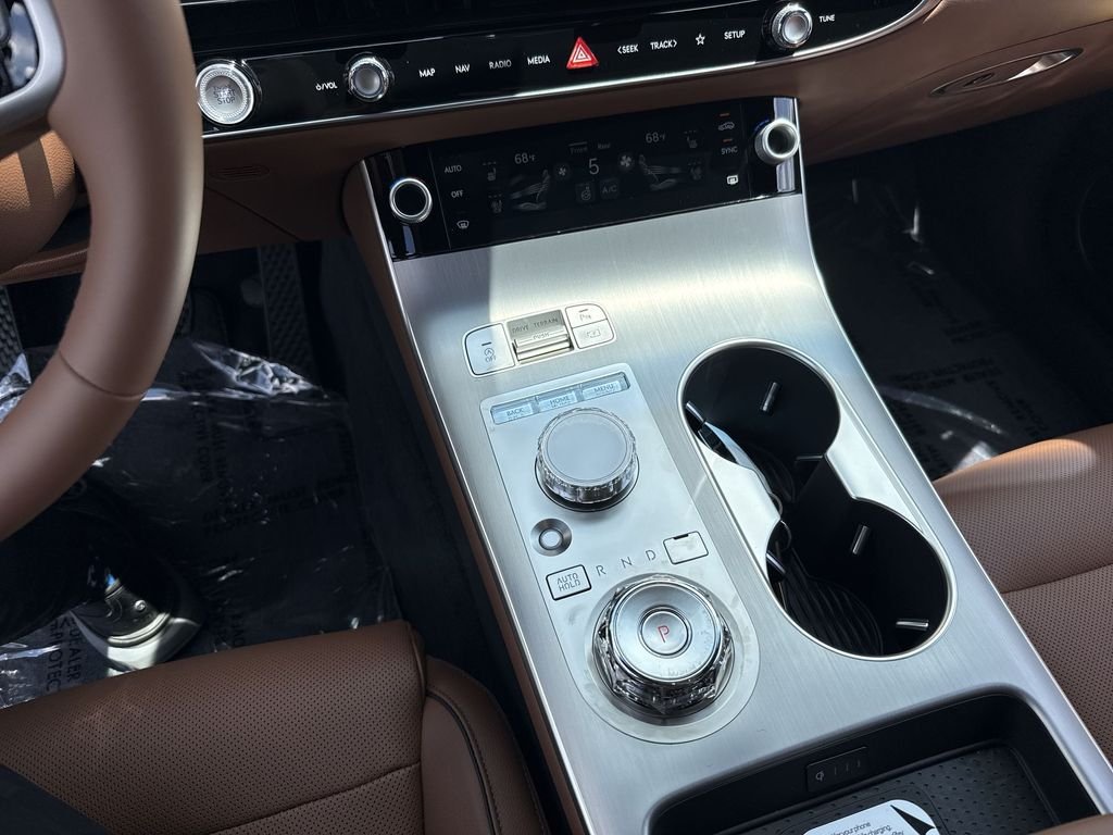 New 2026 White Genesis 2.5T Advanced image 20