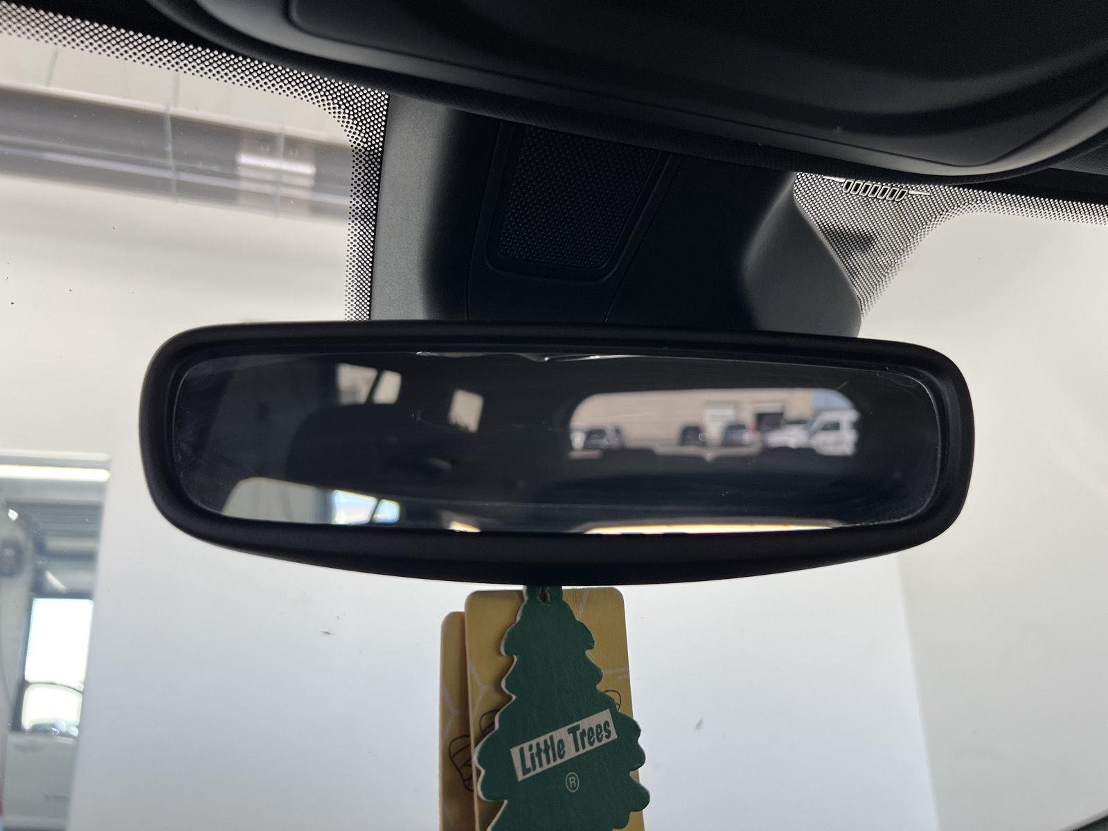 Used 2022 Bright White Clearcoat Jeep Altitude image 21