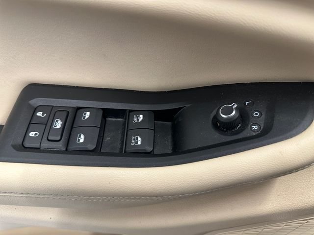 Used 2024 Red Jeep Limited image 29