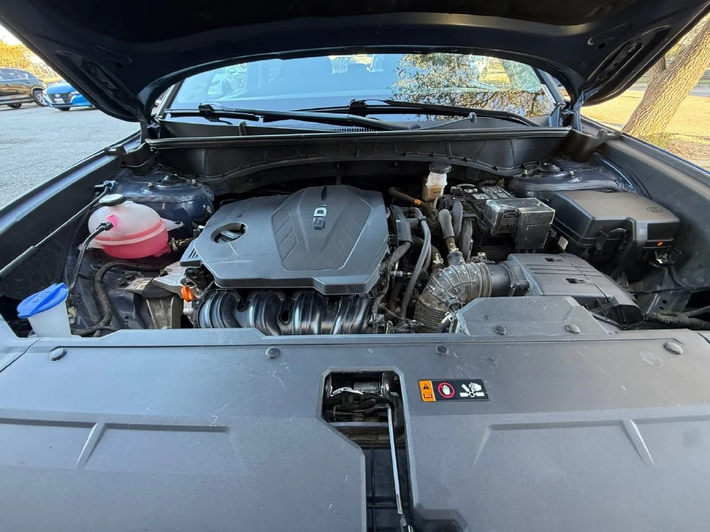 Used 2025 Blue Hyundai SEL image 20