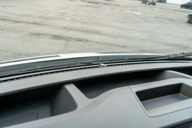 Used 2024  Ford Base image 22