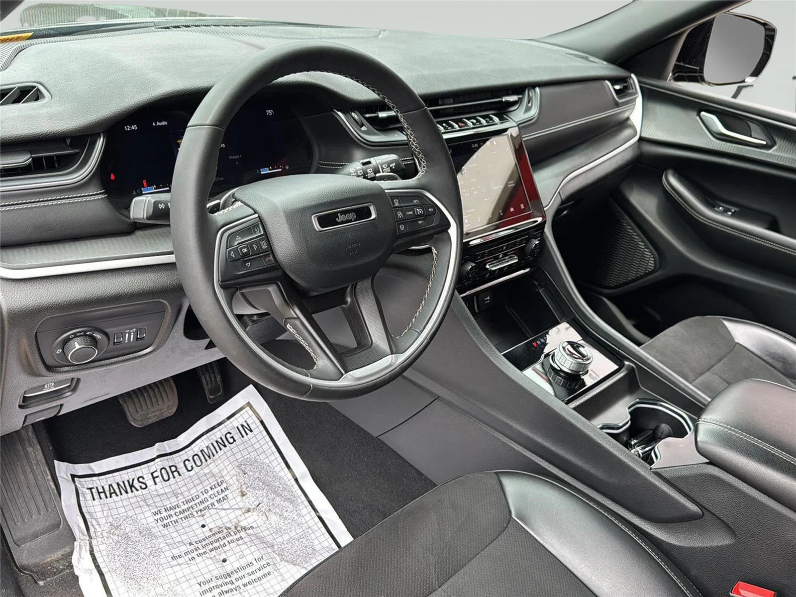 2023 Jeep Grand Cherokee Altitude - Photo 11