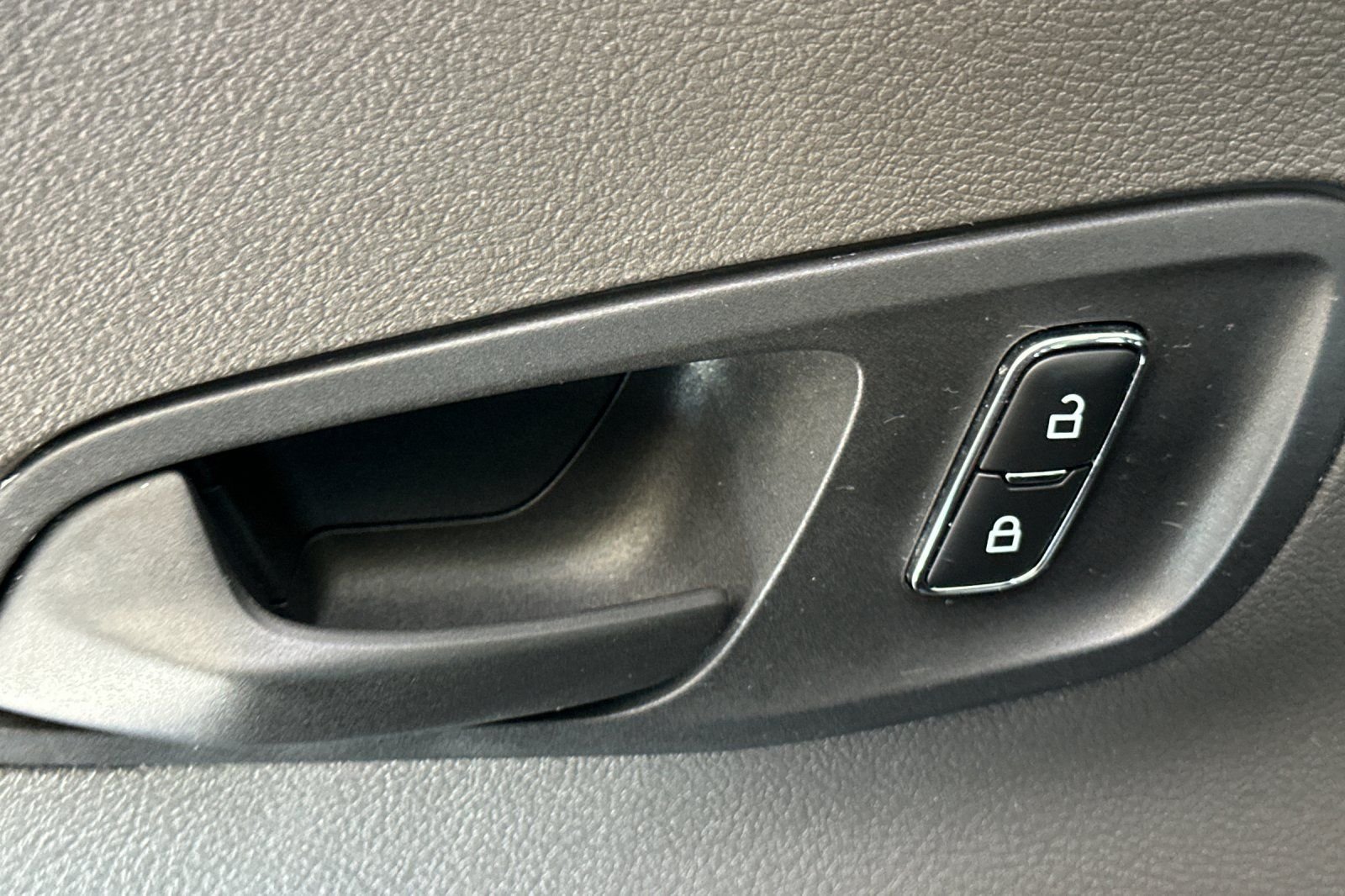 Used 2025 White Ford Base image 11