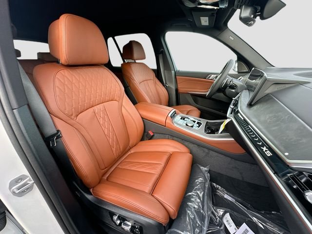 New 2026 White BMW sDrive40i image 22