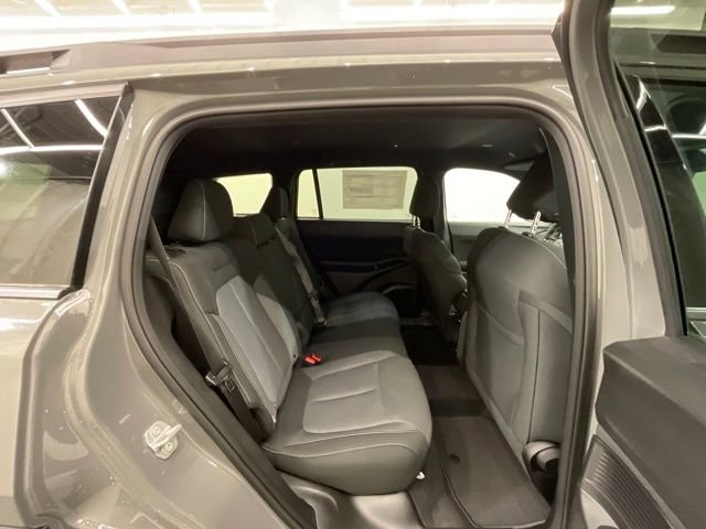 New 2026 Sting-Gray Clear-Coat Exterior Paint Jeep Laredo image 25