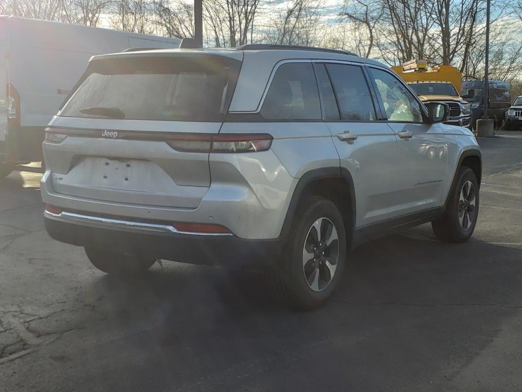 New 2024 Silver Zynith Jeep 4xe image 7