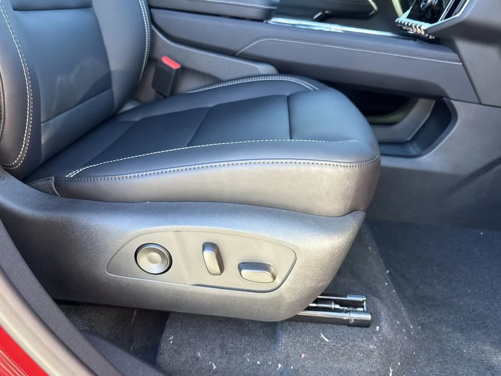 2026 GMC Acadia Elevation - Photo 42