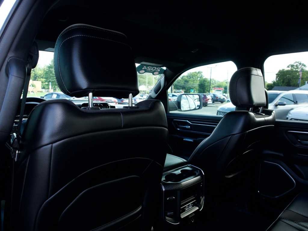 2024 RAM Ram 1500 Pickup Laramie - Photo 18
